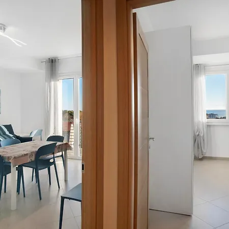 Iris Apartment